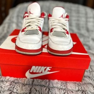 Jordan 4’s Retro